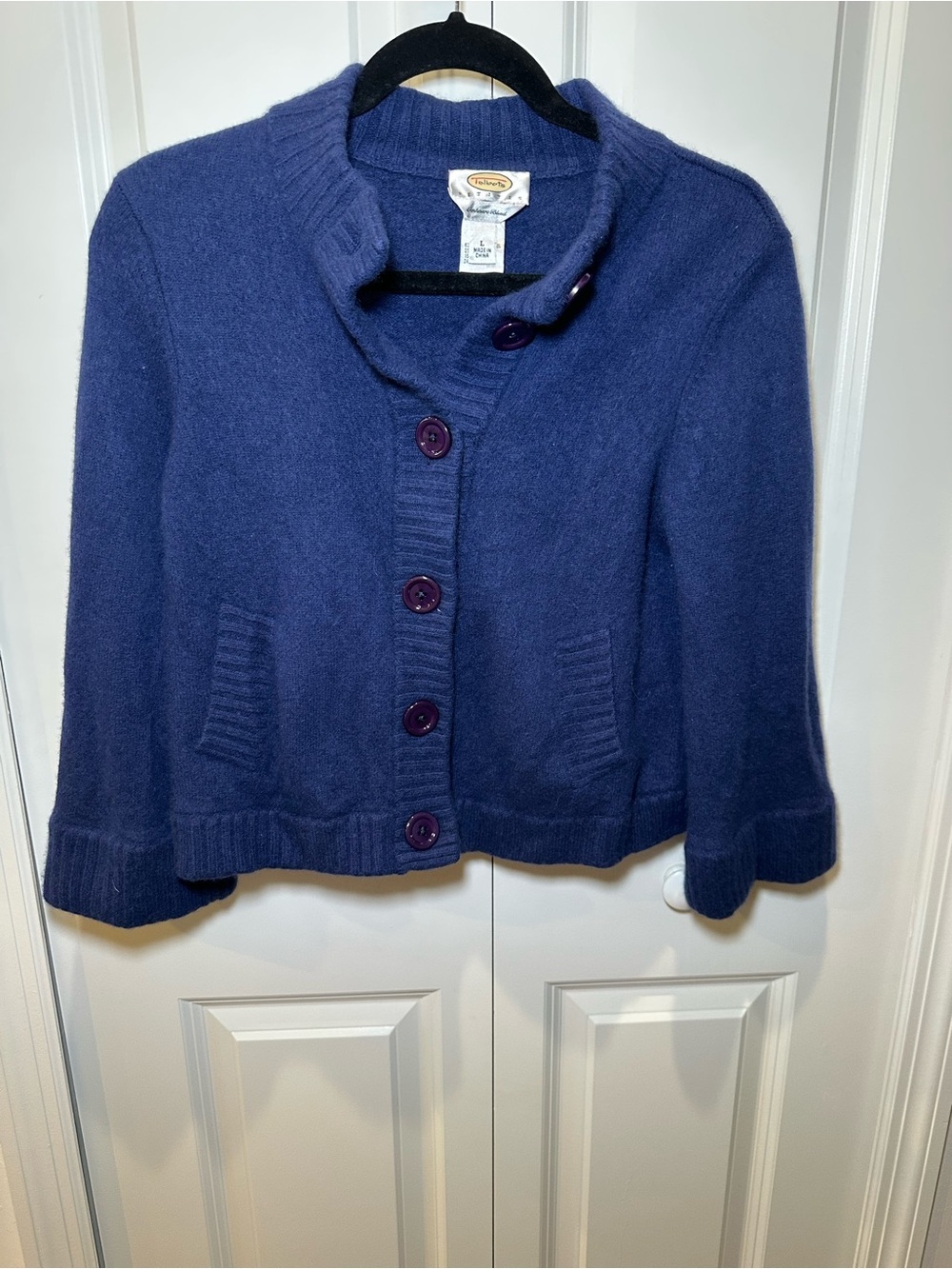 Talbots Vintage Navy Cashmere and Merino Wool Blend Cropped Chunky Cardigan